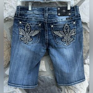 Miss Me Bermuda Shorts Size 28 Bling Pockets Angel Wings Thick Stitch Y2K Trendy